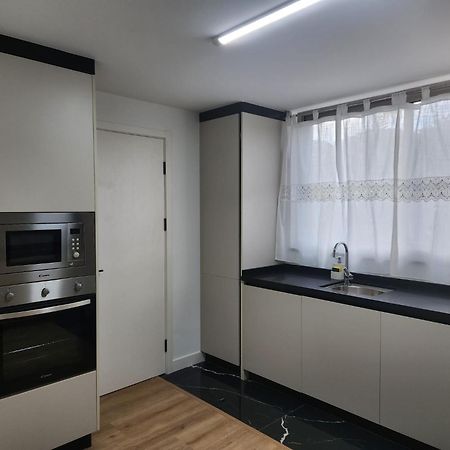 フンシャルVista Mar - Ac, Parking And Poolアパートメント エクステリア 写真
